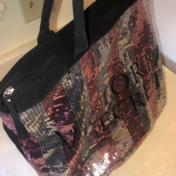 Victoria Secret Bag - Picture 4 of 4